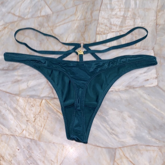 New Victoria’s Secret Very Sexy Strappy Thong Silky Smooth Satin V-String Panty - Picture 8 of 8